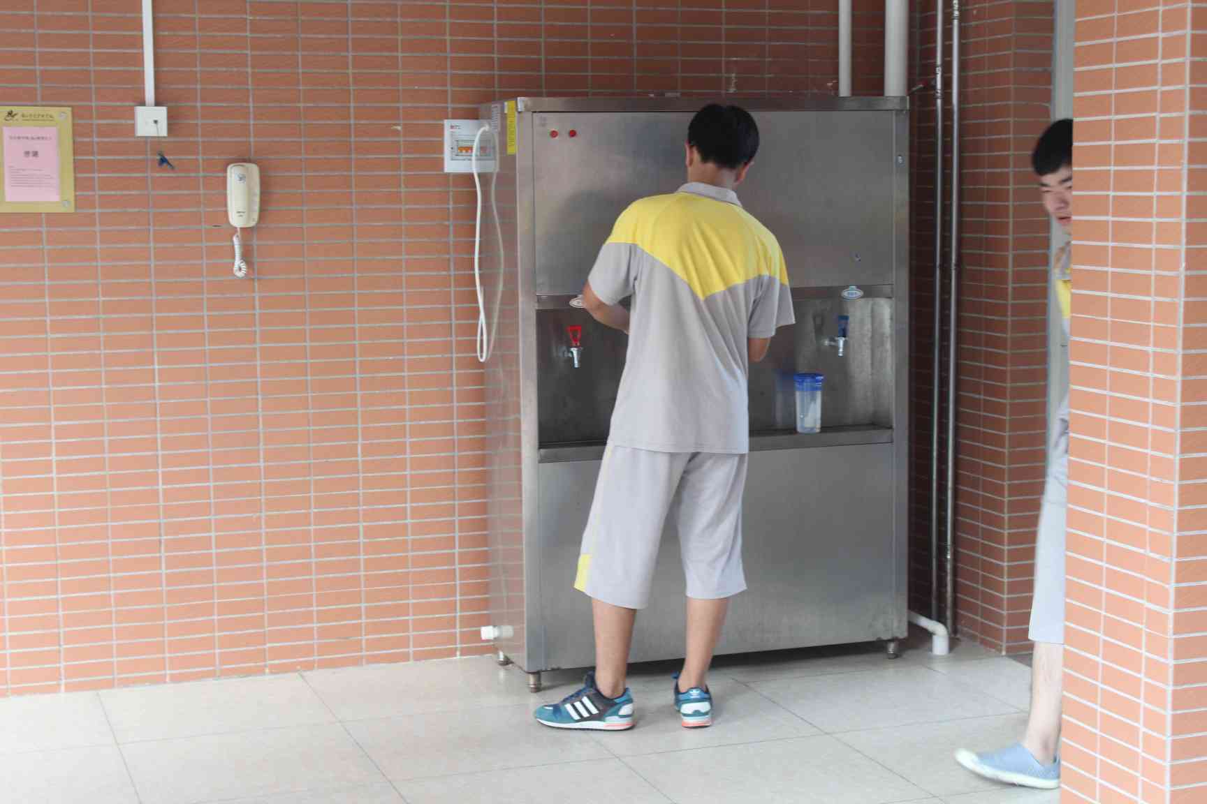 精格為黃岡中學(xué)廣州學(xué)校健康飲水保駕護(hù)航